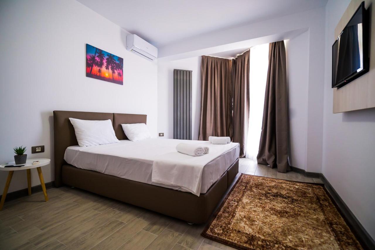 Alezzi Beach Resort Năvodari Kültér fotó